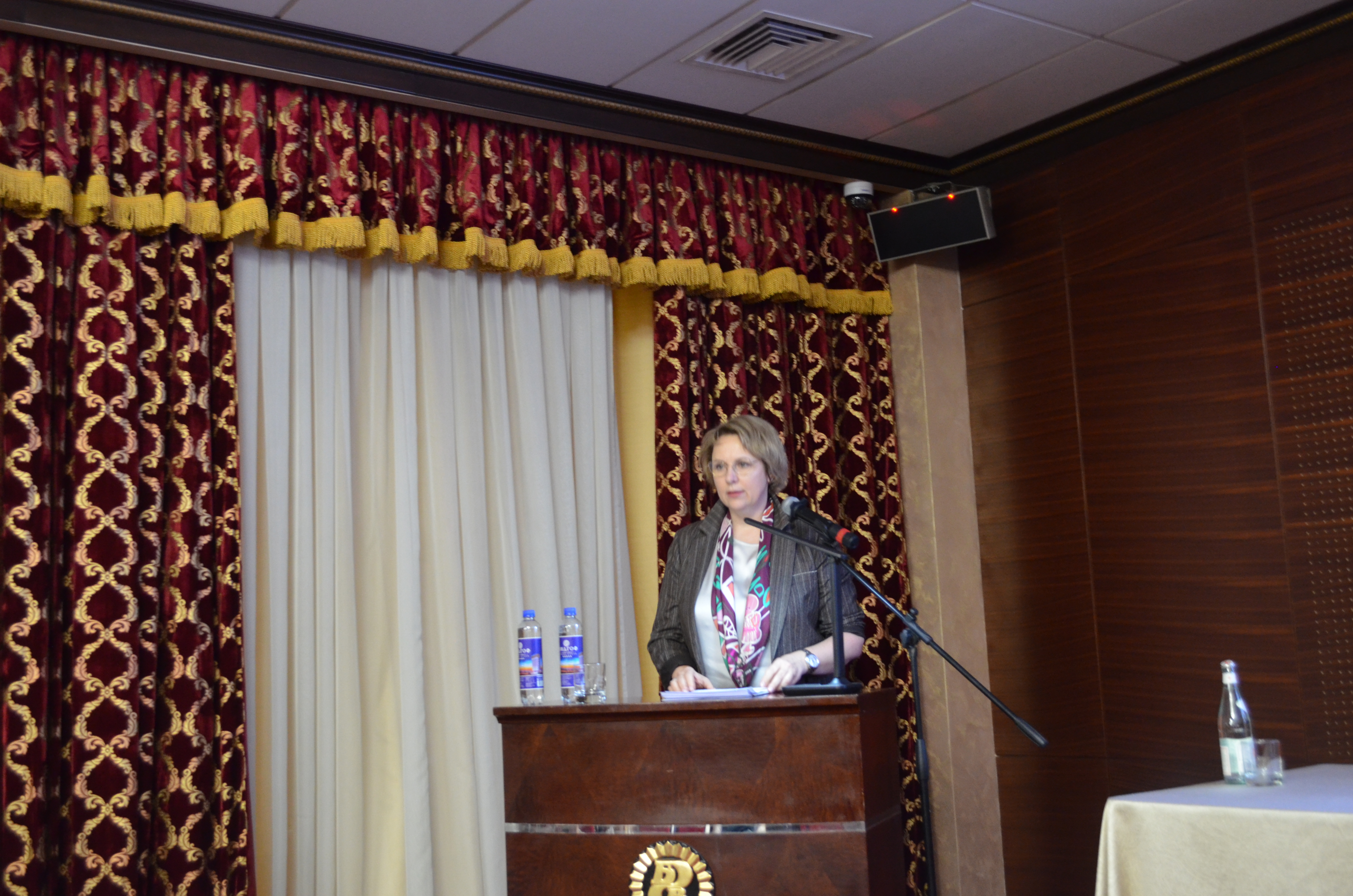 Сайт челябинской нотариальной палаты. Нотариальная палата челябинской области герб. Нотариальная палата челябинской области. Сергей третьяков нотариальная палата челябинск. Кузьмина наталья владимировна президент нотариальной палаты.