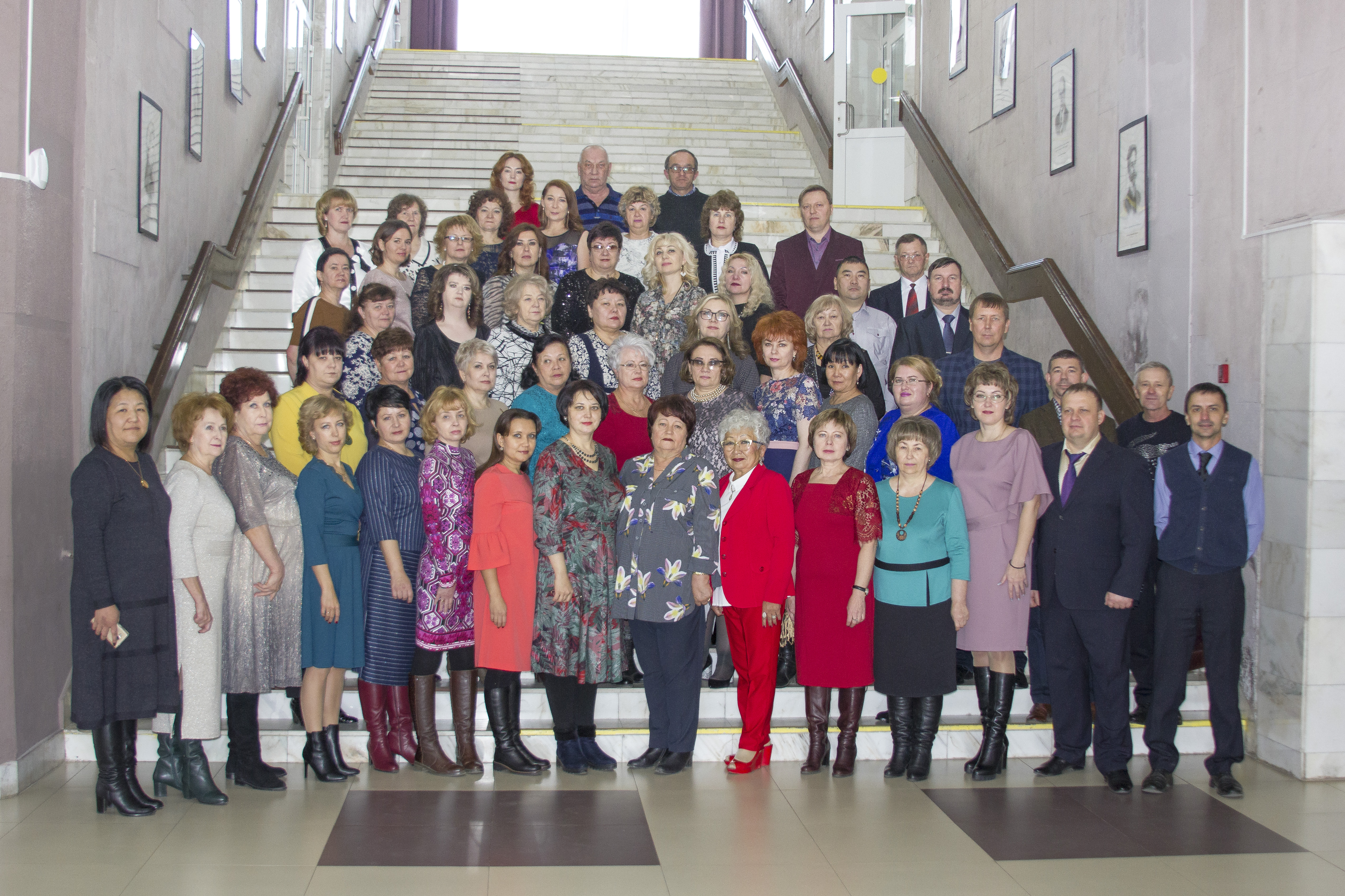 Президент нотариальной палаты иркутской области. Нотариальная палата камчатского края. Нотариальная палата камчатского края. Президент новгородской областной нотариальной палаты. Нотариальная палата республики мордовия.